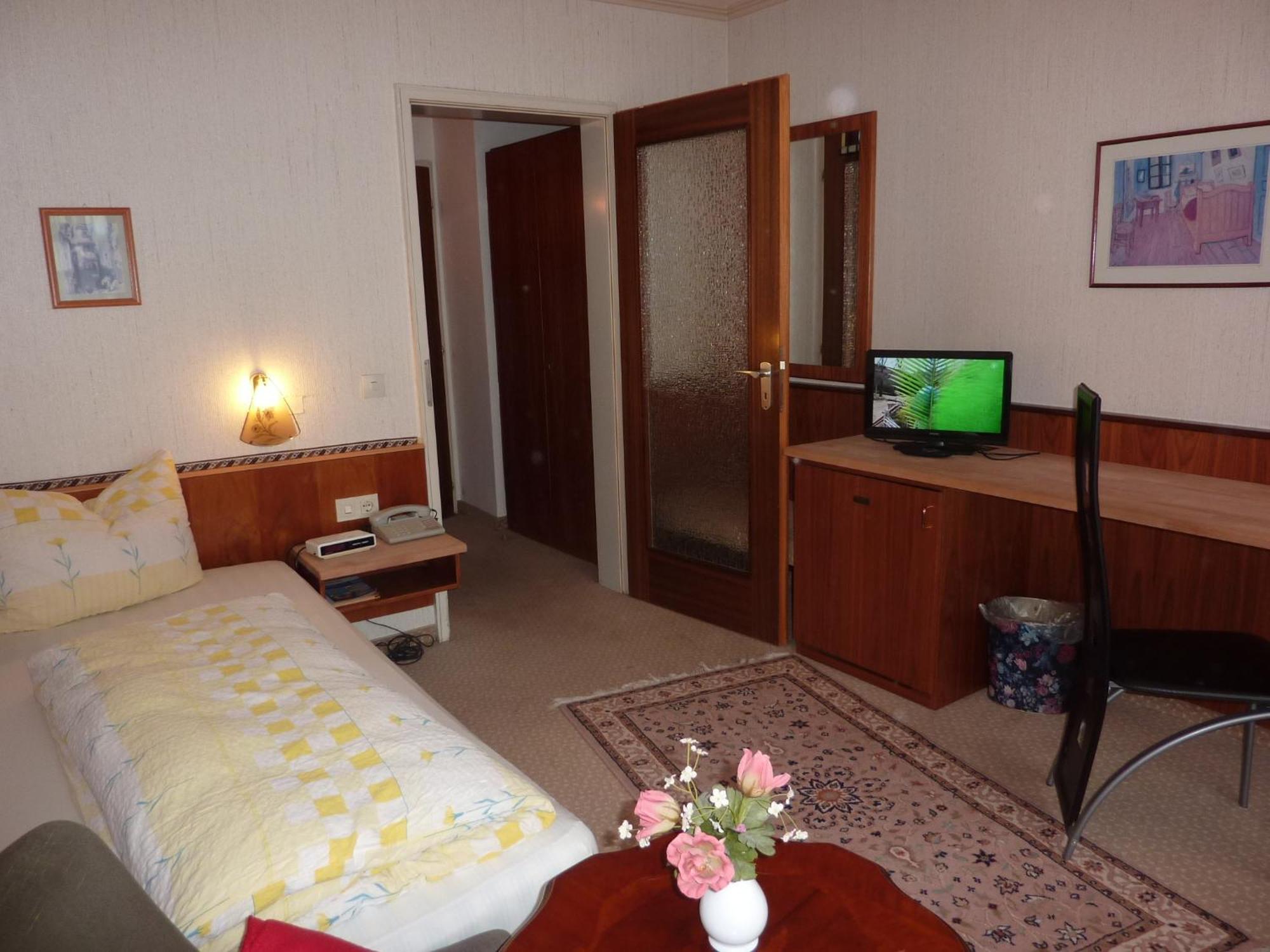 Hotel Traube Bad Wildbad Ngoại thất bức ảnh